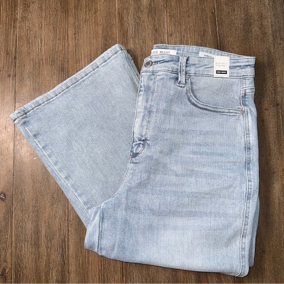 Judy Blue High Waist Wide Straight Leg Jeans Medium Blue Stretch Whiskered - Picture 4 of 12